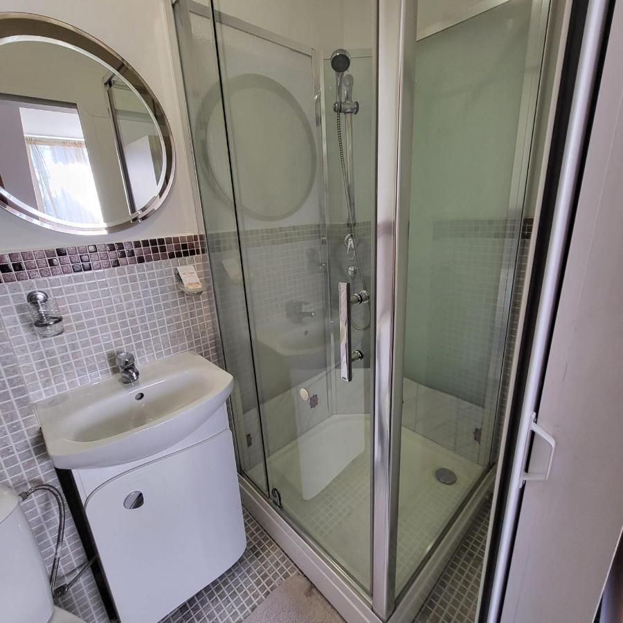 Pension Haus Baron 1 Neckarau マンハイム エクステリア 写真