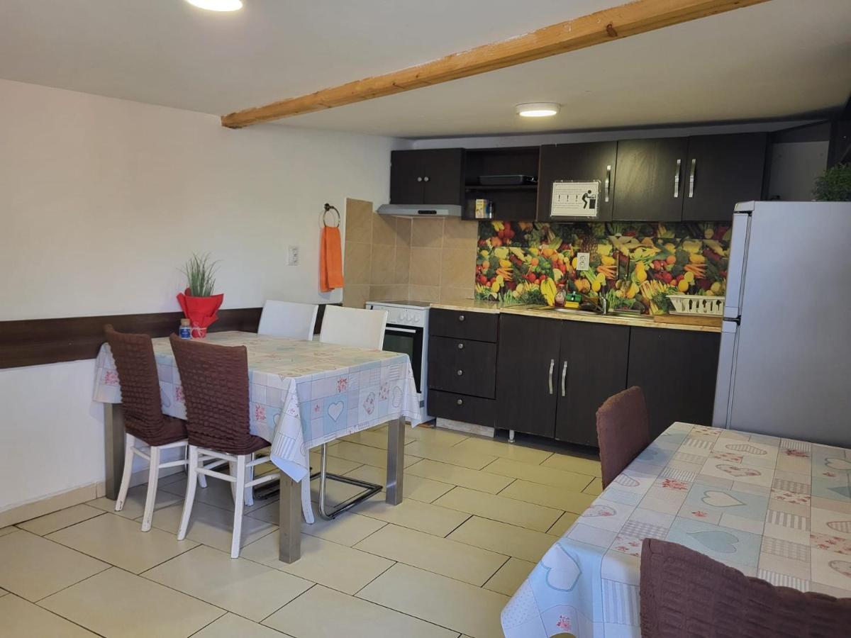 Pension Haus Baron 1 Neckarau マンハイム エクステリア 写真